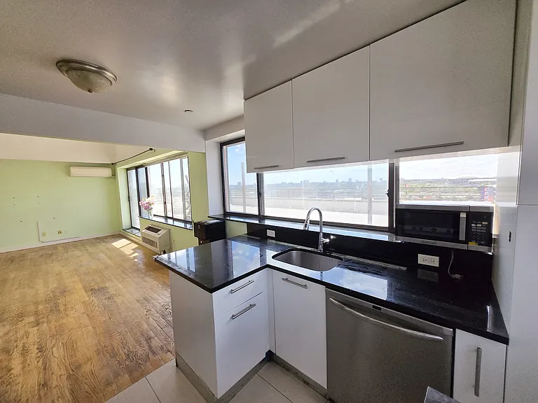 132-35 41st Rd #12A — Photo 7