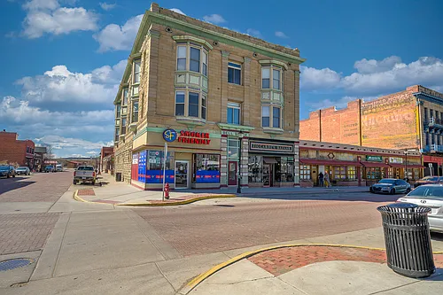 401 N Commercial St #301 Photo 1