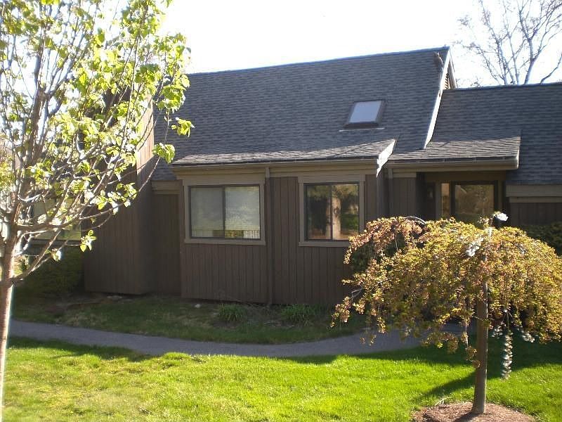 Whittier Unit with Finished Lower Level