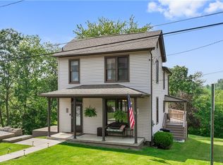 322 Spring St, Oakdale, PA 15071