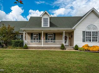 356 Blake Dr, Rineyville, KY 40162