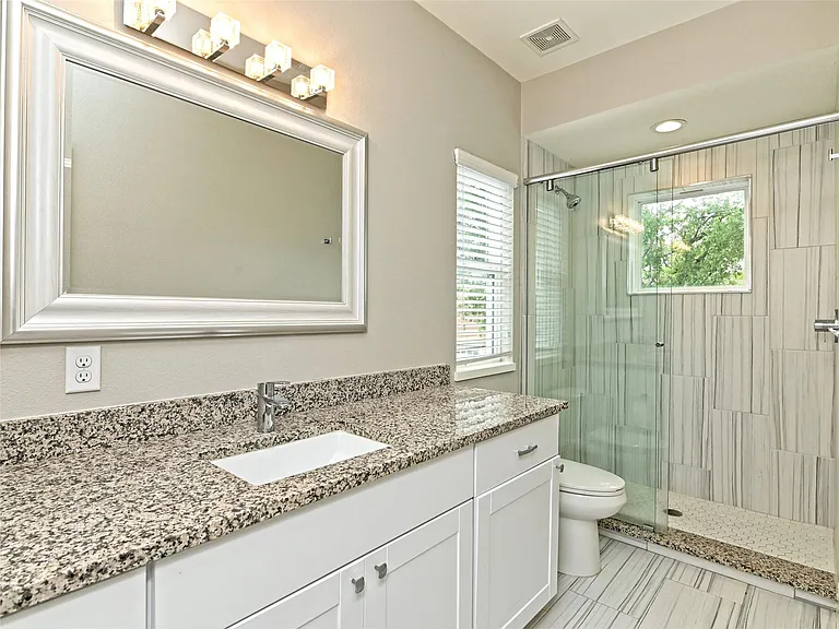 8518 Fathom Cir #114 — Photo 25