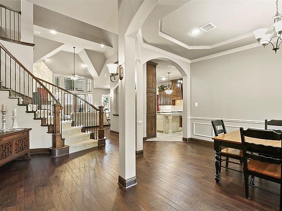 4th image of this home