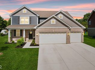 3256 S Cordell Rd, New Palestine, IN 46163