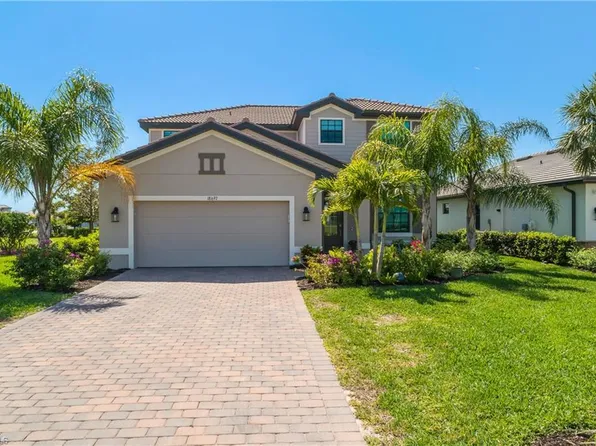 18697 Ives DR, ESTERO, FL 33928