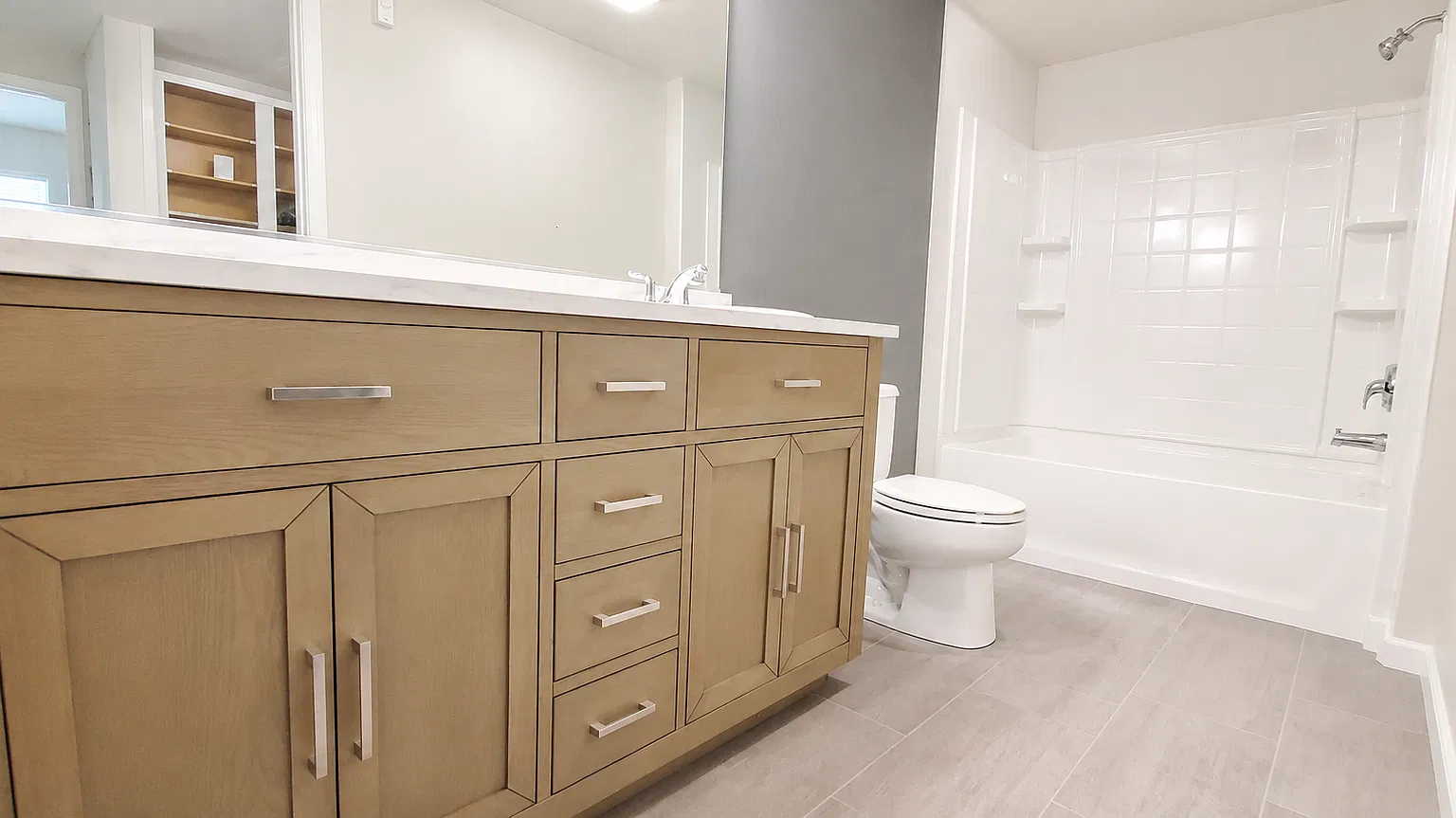 2 bed, 1307 sqft, $2,275 — Photo 4