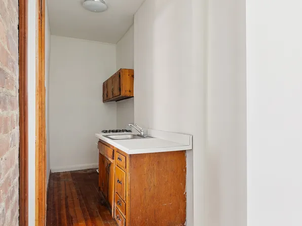 771 West End Avenue image 5 of 8