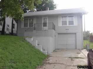 2035 Calhoun St, Bellevue, NE 68005