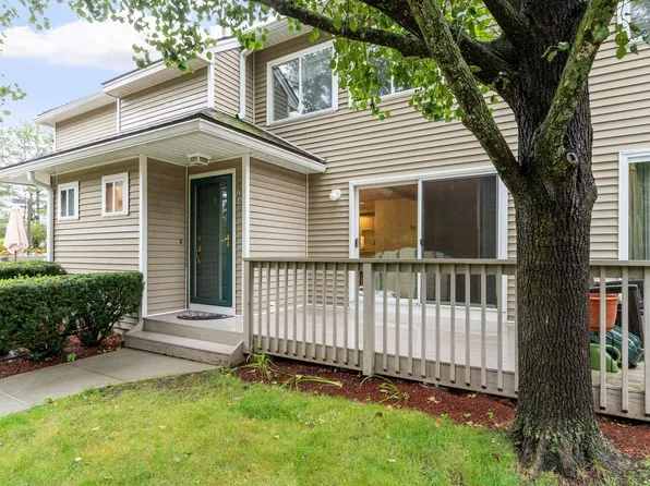 175 Littleton Rd Unit B-4, Chelmsford, MA 01824
