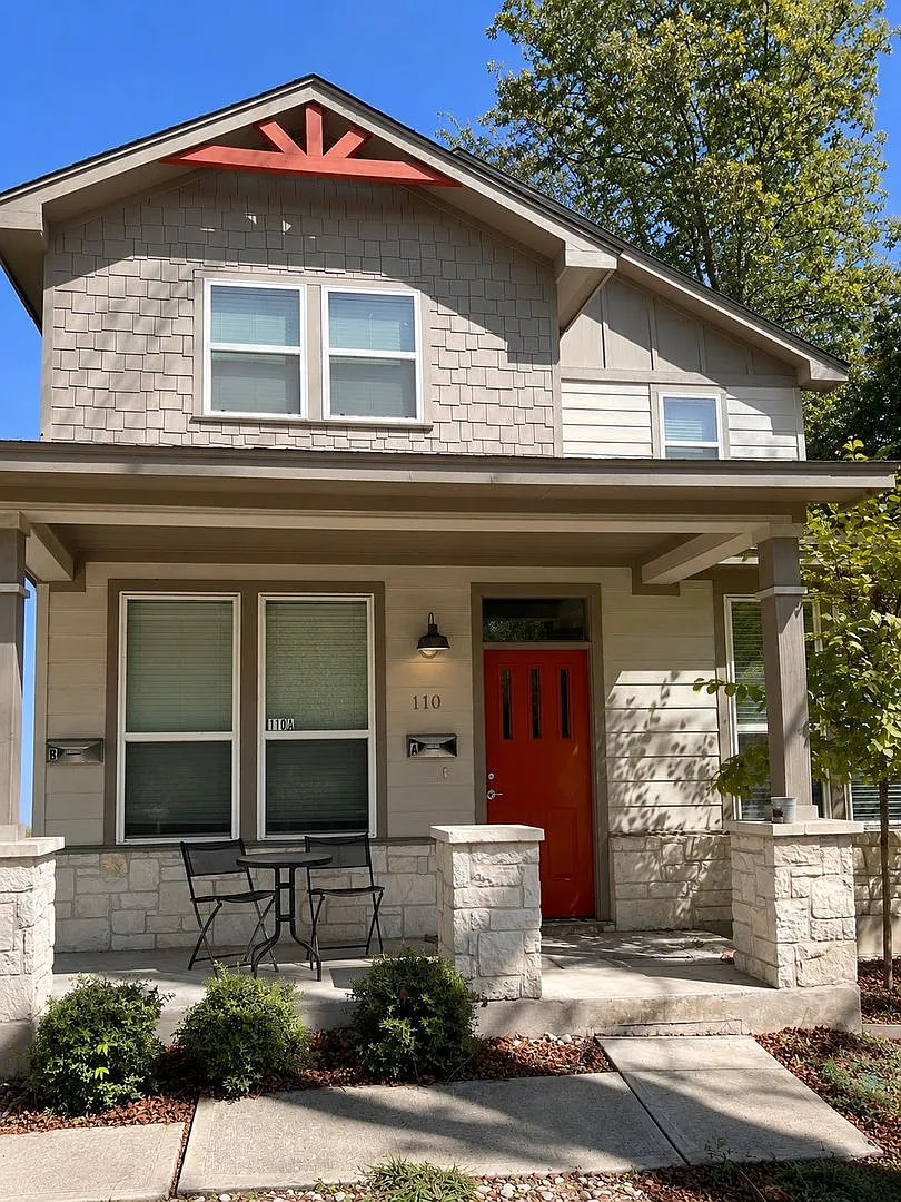 5 Bed/3 Bath House near Campus — Photo 2