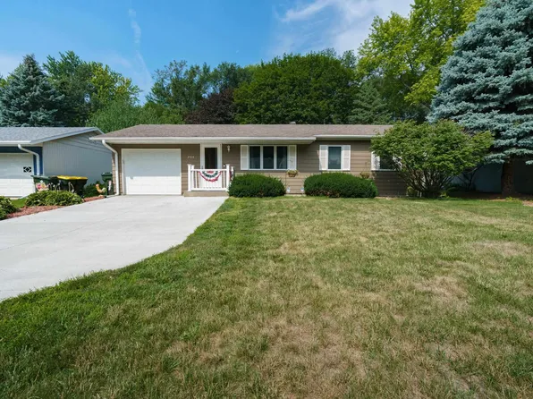 3513 Lafayette St, Sioux City, IA 51104