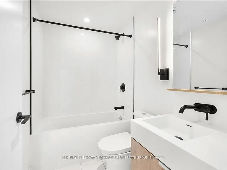 127 Broadway Ave #513S — Photo 17