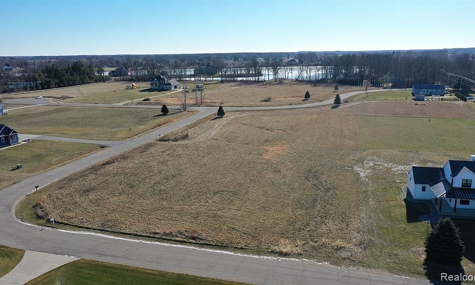 5072 Leslie Dr, Corunna, MI 48817 Zillow
