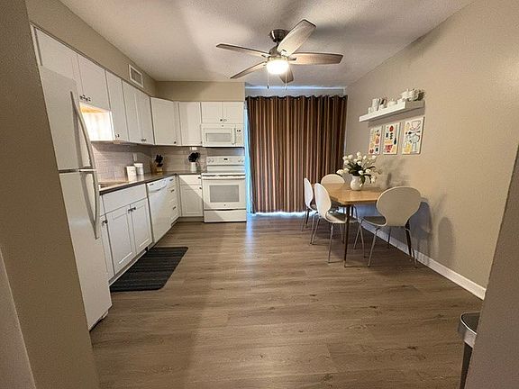 4th image of 4202 62nd St APT 5