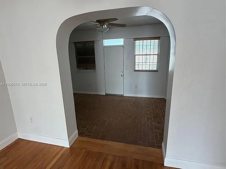 5321 NW 9th Ave — Photo 5