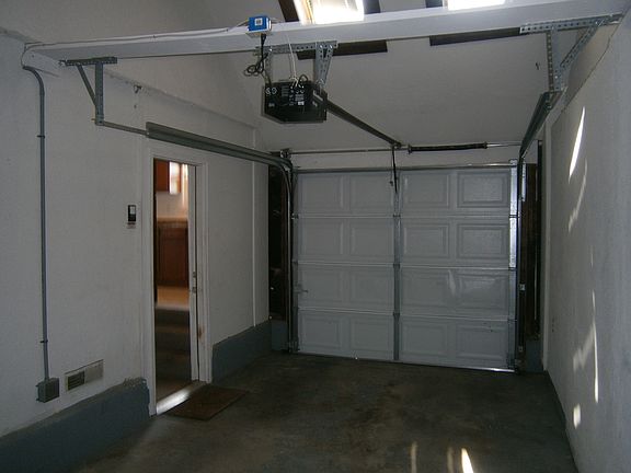 4th image of 1459 Princeton Dr
