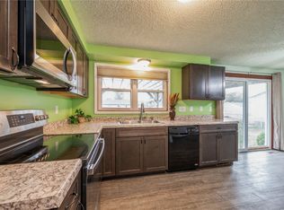 3325 27th Ave, Marion, IA 52302