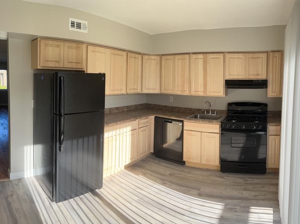 812 Bradley Ct #812