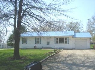 305 Locust St, Overbrook, KS 66524