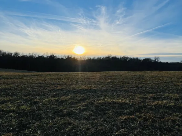 1427 Rose Hill Rd, Red Boiling Springs, TN 37150