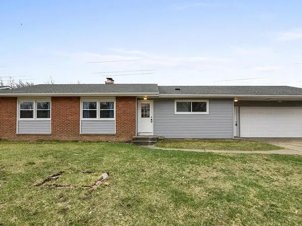 1756 Mapleview St SE, Kentwood, MI 49508