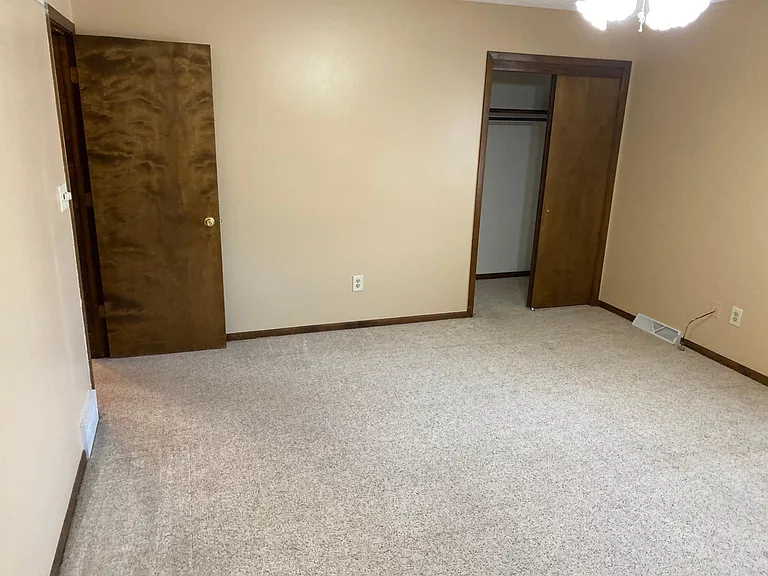 5969 NE 11th Ct — Photo 19