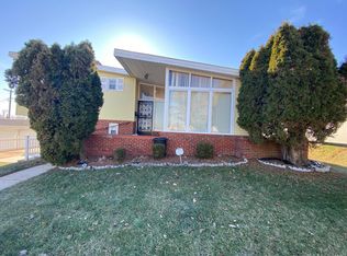 6108 Robin Hill Rd, Baltimore, MD 21207