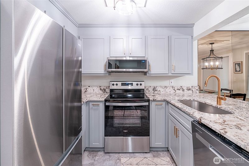 5th image of 17515 118th Avenue SE #B4