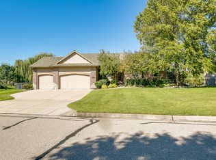 2905 N Spring Meadow St, Wichita, KS 67205