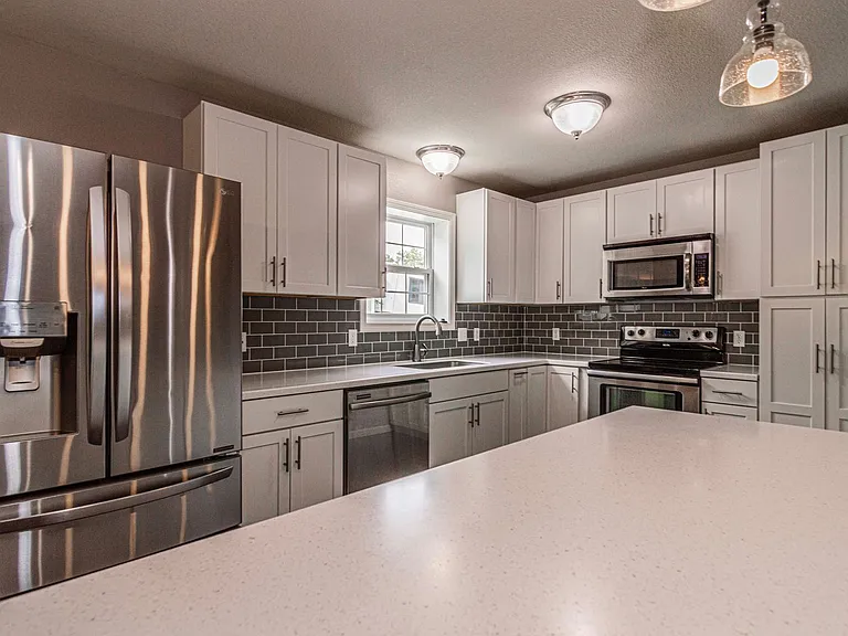 1316 Elm Creek Dr — Photo 8
