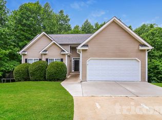 6297 Redcliff Dr, Douglasville, GA 30134