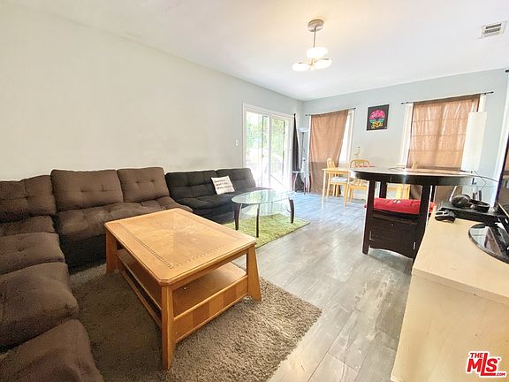 4th image of 8909 Baird Ave #A