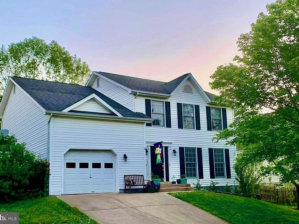 1st image of 241 Breezewood Dr