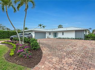 595 Wedge Dr, Naples, FL 34103