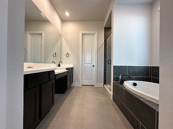 4th image of 5128 Westhaven Cir