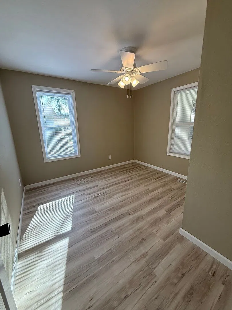 Spacious 2 bedroom house for rent! — Photo 4