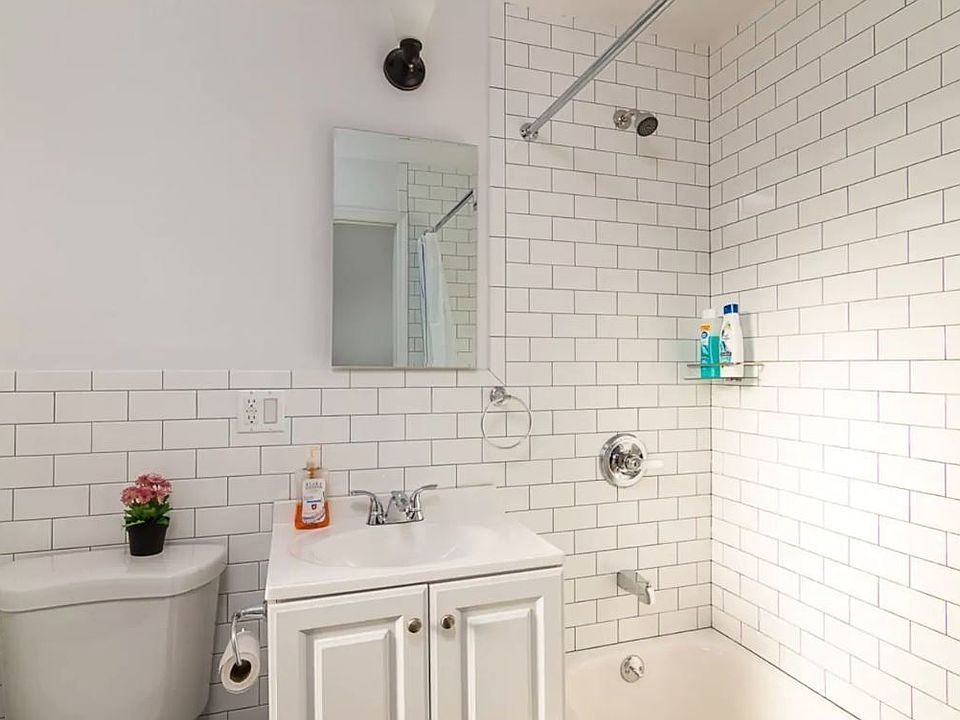 2nd image of 770 Bushwick Ave #3F