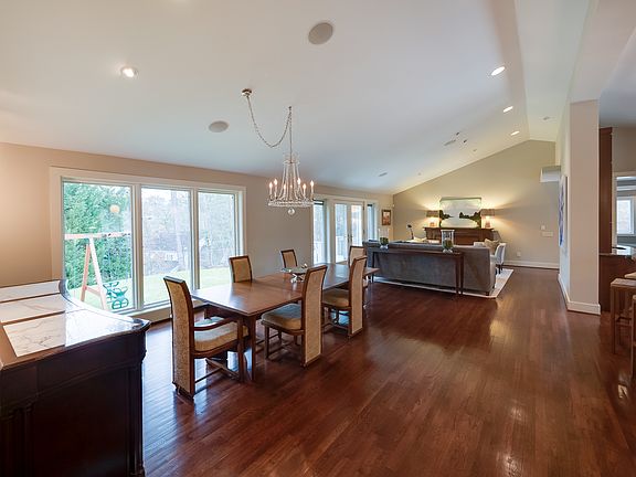 Dining Room/Living Room