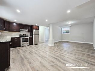 918 Crain St #918, Evanston, IL 60202