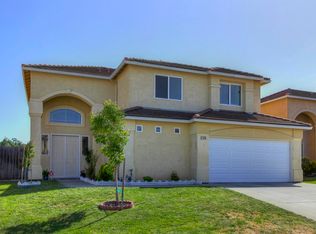 7050 Rock Creek Way, Sacramento, CA