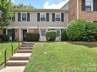 4611 Hedgemore Dr Unit J, Charlotte, NC 28209
