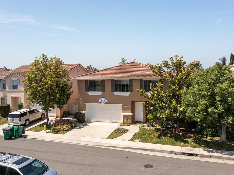 14 Monument Pl — Photo 34