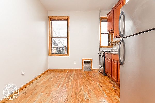 1st image of 170 New York Ave #7B