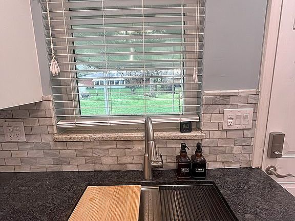 Removable cutting board/rack