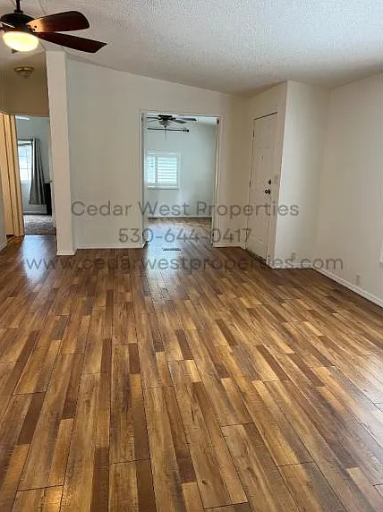 6301 Fairview Dr — Photo 3