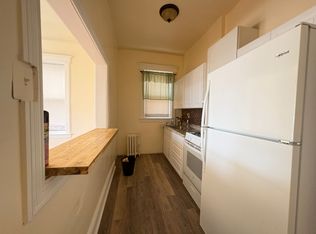 90-96 W 33rd St #D6, Bayonne, NJ 07002