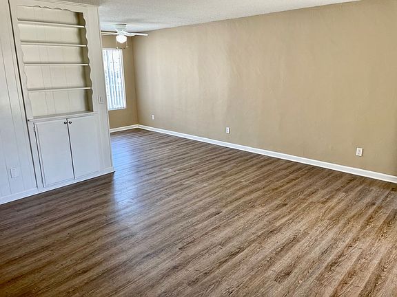 2nd image of 4431 Cleveland Ave APT 4