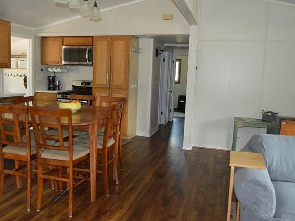 5th image of 336 S Bruns Ave