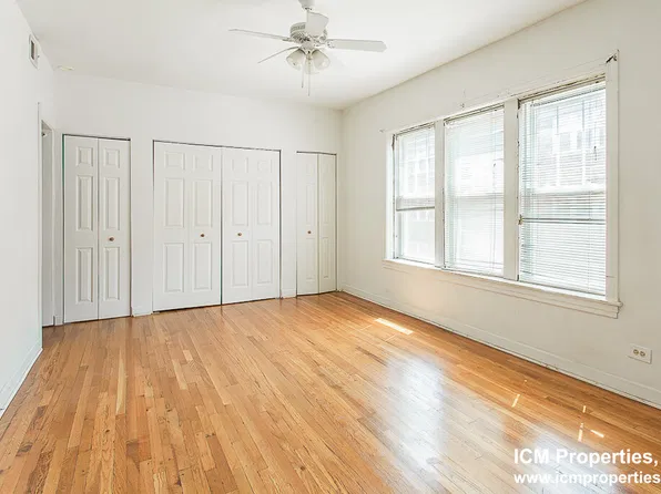 3534 N Broadway St #2E, Chicago, IL 60657
