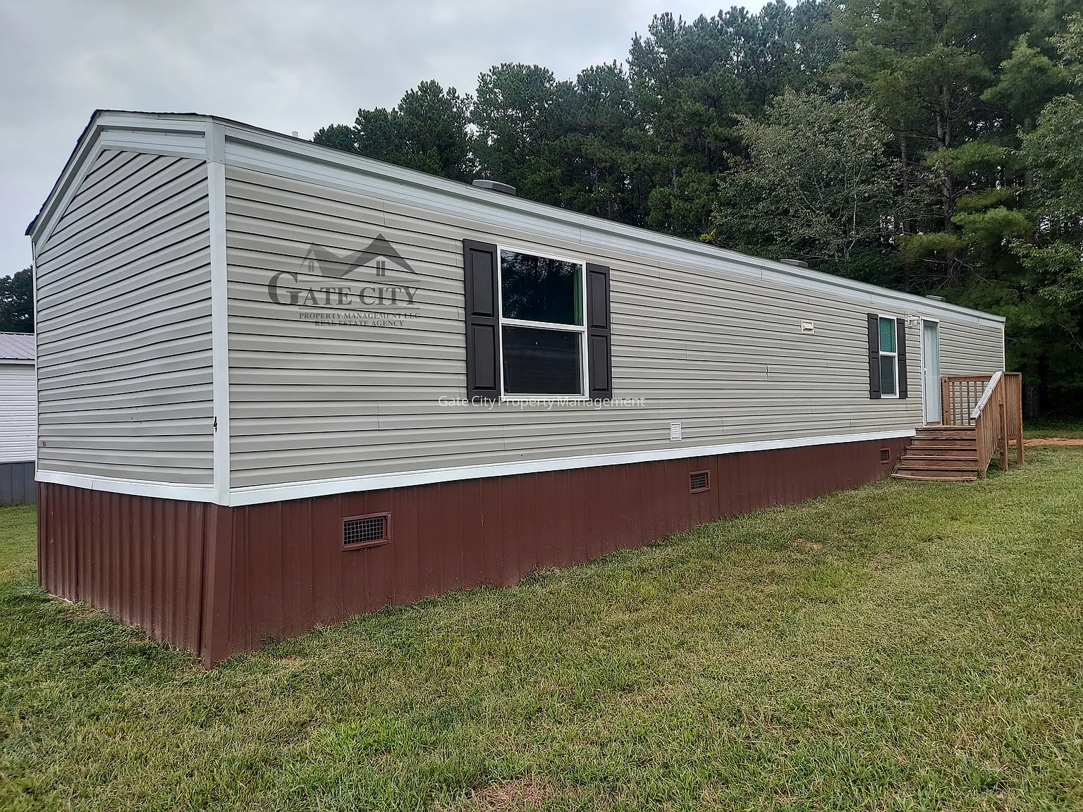 967 Gray Rd — Photo 1